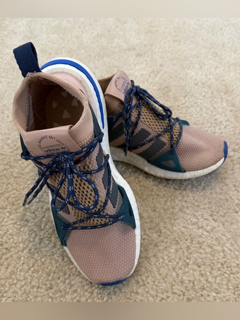 Adidas Originals Arkyn Running Shoes Beige Ash Pearl DA9604 Women’s 5.5